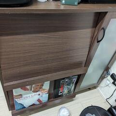 キッチンキャビネット 収納家具の画像