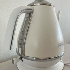 デロンギ　家電 キッチン家電 電気ポットの画像