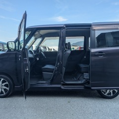 月々9千円〜分割払い可❗️ 車検付き！【名義変更代込み】大人気☆日産 ルークスハイウェイスター☆HDDナビ付き☆走行中DVD観れます☆ETC☆電動スライドドア☆ドラレコ付き☆スマートキー☆フルオートエアコン☆純正アルミ！事故修復歴無し！そのまま乗って帰れます❗️の画像
