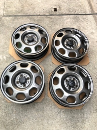 取引中(捜査中)⚠️美品スズキ純正 ハスラー15インチ　　マッドタイヤ用に最適‼️