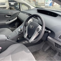 トヨタプリウス 6万キロ すぐ乗れますの画像