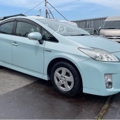 トヨタプリウス 6万キロ すぐ乗れます