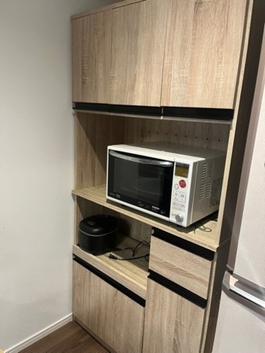 6/26まで出品【美品】キッチン収納　レンジボード　食器棚