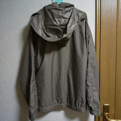 ユニクロ メンズ ジャンパーL美品の画像