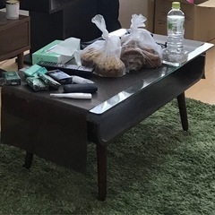 ガラスローテーブル　　の画像