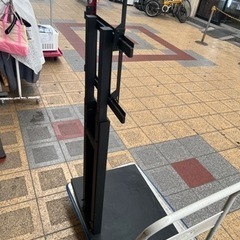 EQUALS 32～60インチ対応 WALL テレビスタンド V2 ロータイプ ブラック　壁寄せテレビスタンド の画像