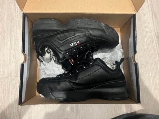 FILA ディスラプター2 スニーカー