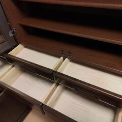 【貰って下さい✨】食器棚 木製 ダークブラウン 茶色 キッチンキャビネット ラック 棚 台所収納 ヴィンテージ家具の画像