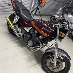 ゼファーχの画像