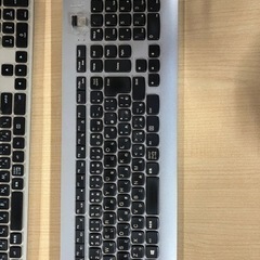 パソコン 周辺機器 ワイヤレスキーボード4つセットの画像