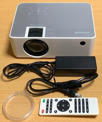 FANGORの小型プロジェクター F-506➂