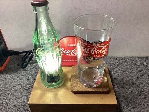 コカコーラの瓶利用　卓上ライト
