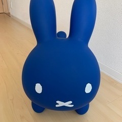 BEAMS別注 ブルーナボンボン miffy