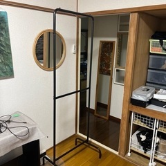 洋服ラック　2段　2個ありますの画像