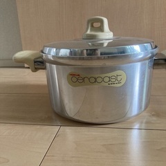美品　両手鍋の画像