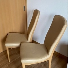 家具 椅子 ダイニングチェアの画像