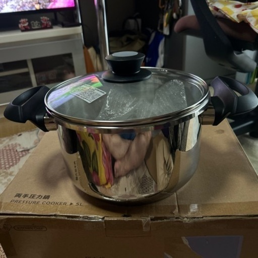 ◆アイリスオーヤマ5L圧力鍋　未使用品◆