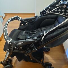 ベビーカーA型
