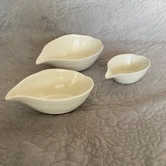 黄磁三つ組片口鉢　未使用保管品の画像