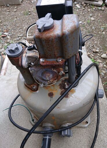 SANYO（三洋）浅井戸用自動ポンプ　Ｐ－Ｈ１２５ＵＦ　ジャンク扱い