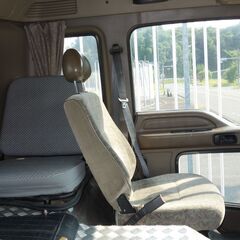 教習車　大型一種　ギガの画像