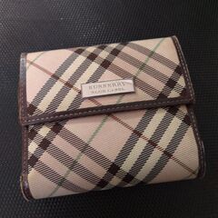 BURBERRY BLUE LABEL財布