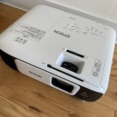 EPSON プロジェクター