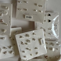 ピアス