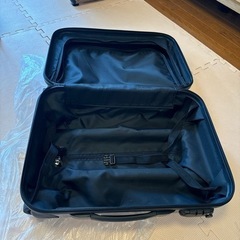 機内持ち込み可能スーツケースの画像