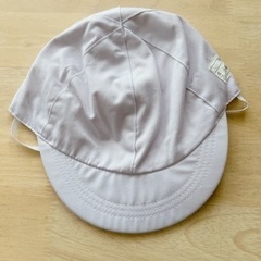 赤白帽子の画像