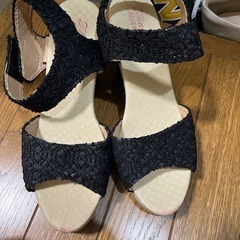 厚底 キラキラ サンダル