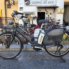 電動アシスト自転車　２６インチ　バッテリー　8.7ah  充電器　付き　黒　3変速　配達可能