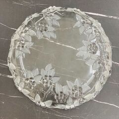 【レガストック川崎本店】ドイツ製 ワルターグラス社 カルメン 大皿 花柄硝子の画像