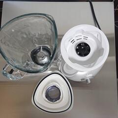 【お引取希望】ブラウン パワーブレンド3 ブレンダー [1.25L ジューサー スムージー 氷も砕ける 果物 野菜 操作簡単 高速回転] JB3060WHS ホワイトの画像