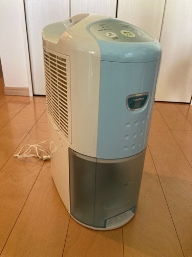 【受け渡し予定：美品】静かな除湿機