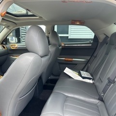 JEEP正規ディーラー車⭐️5.7HEMI⭐️クライスラー300c の画像