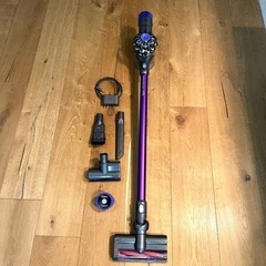 ダイソンコードレスクリーナー　掃除機の画像
