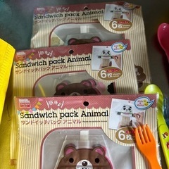 【中古】フォーク、スプーン、皿、コップなど　おこさまランチセットの画像