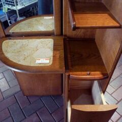 アンティーク調 木製 レトロ ドレッサー 高さ175.3cm 大型 収納多数