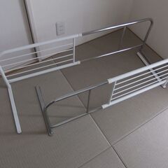 伸縮ベットガード　2個