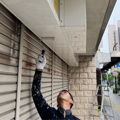 店舗の看板など、塗装承ります