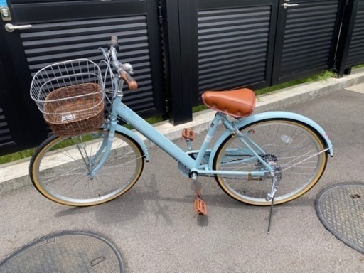 【25%オフ】【定価より7000円値引きしてます】自転車 24インチ おしゃれ 女の子 Lupinus(ルピナス)LP-246VD-Kシティサイクル ダイナモライト・シマノ製6段変速