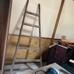 木製ハシゴ