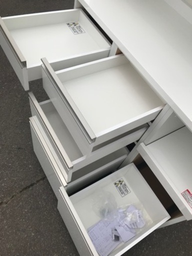  美品 幅120cm ニトリ キッチンボード ホワイト スロークローズドア 食器棚