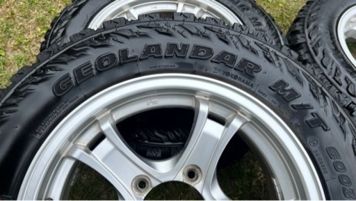 ジムニー　YOKOHAMA　ジオランダーMT KEELER アルミセット　 175 80 R16