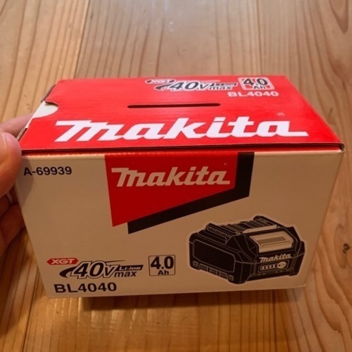 【新品未開封】マキタ リチウムイオンバッテリBL4040 36V(40Vmax) 4.0Ah A-69939