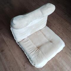 リクライニング機能付き座椅子の画像