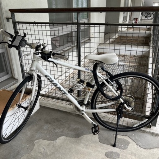 【受付終了】GIANT自転車 クロスバイク