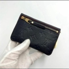 ヴィトン　財布　LOUISVUITTONの画像