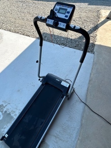 ウォーキングマシーン